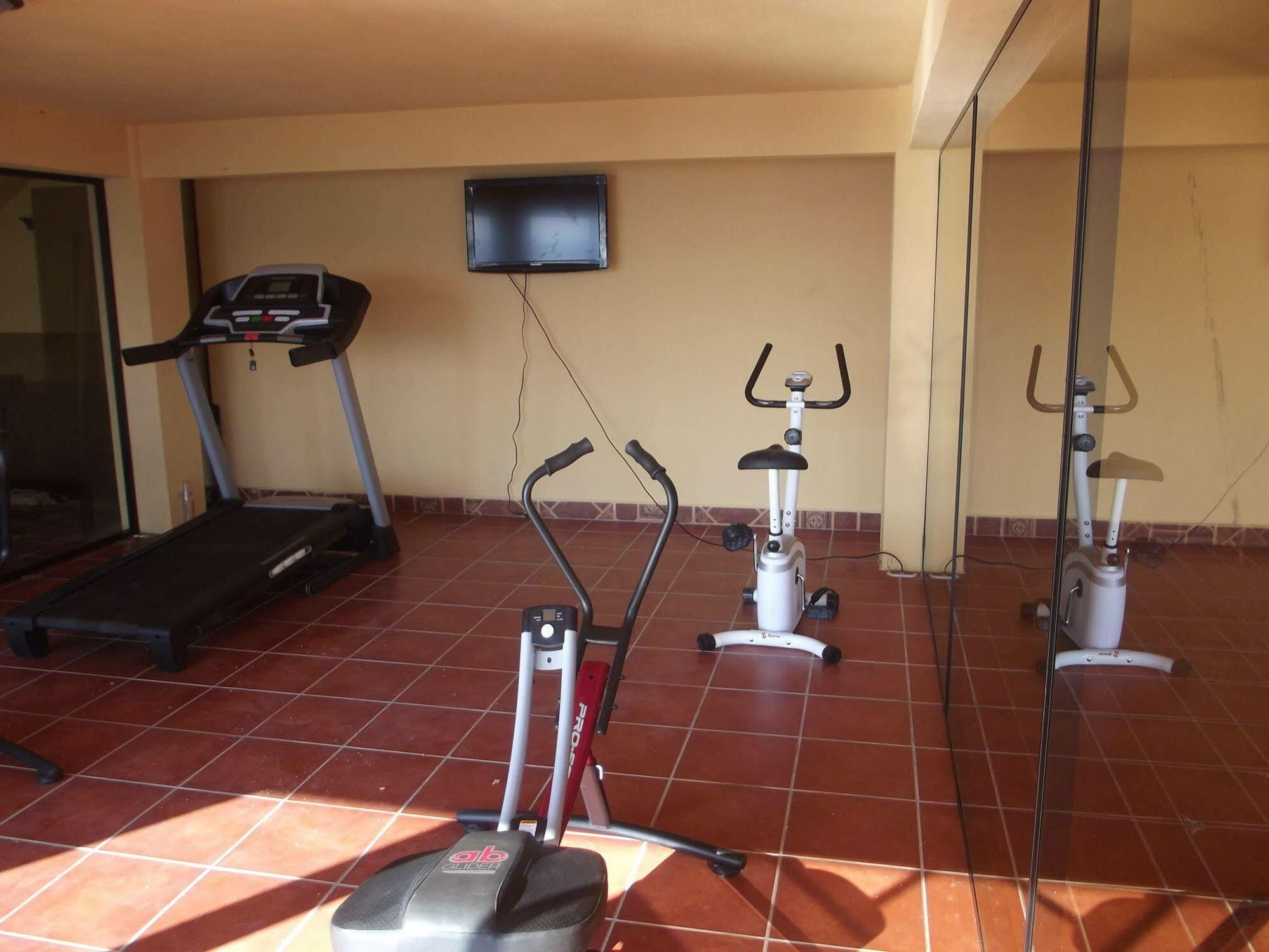Hotel Ribiera Del Lago Peten Itza San Roman Bagian luar foto