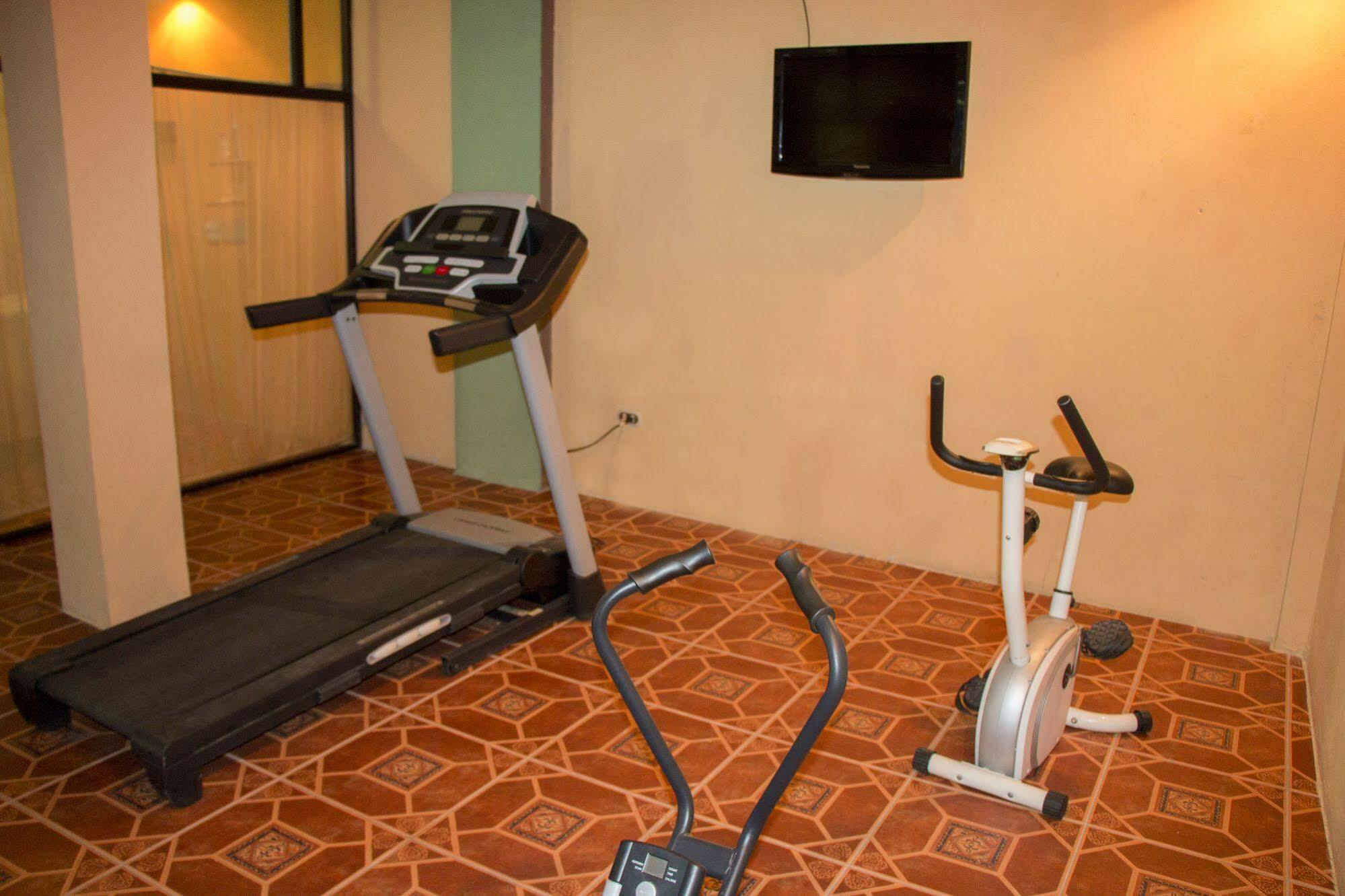 Hotel Ribiera Del Lago Peten Itza San Roman Bagian luar foto